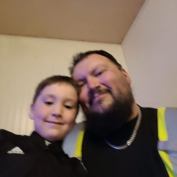 Meet your Posher, Robert - Picture 1 of 1